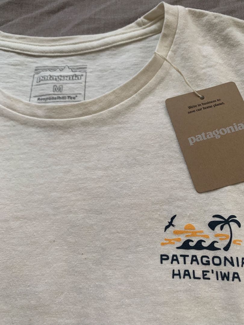新品patagonia ハレイワ 限定Tシャツ Mサイズ