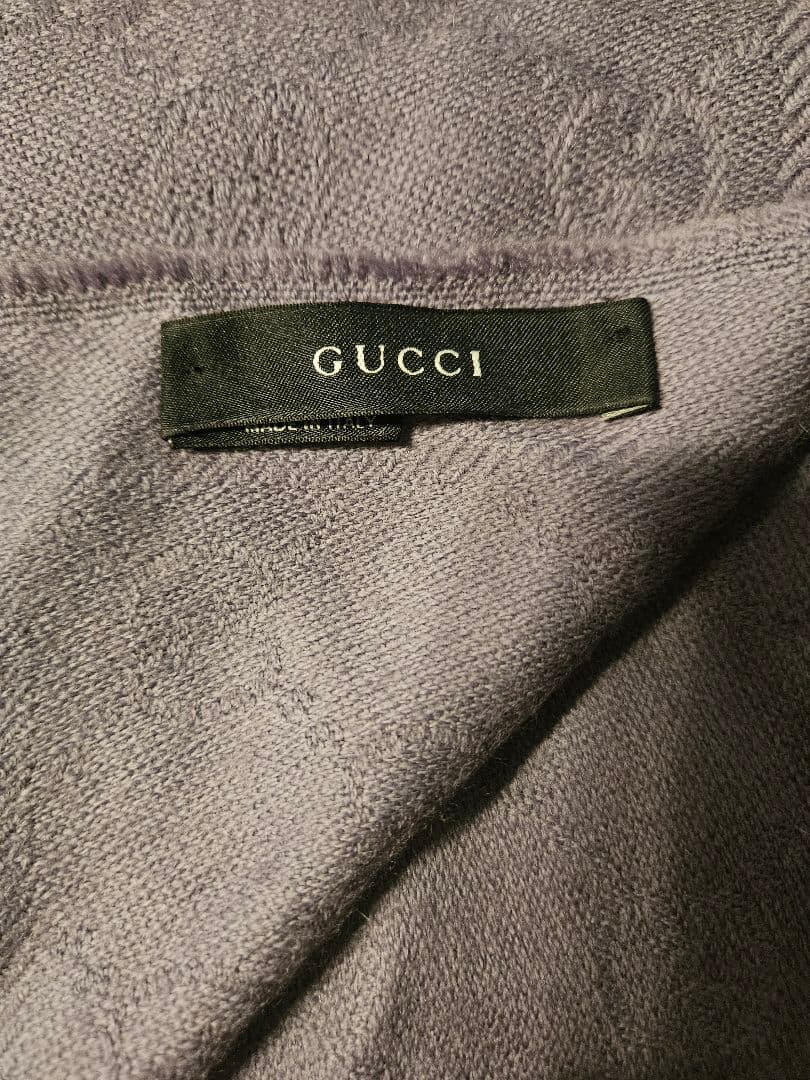 GUCCI 紫色GGパターン マフラーストール　箱つき