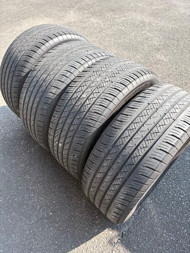 タイヤ　285/50R20 中古