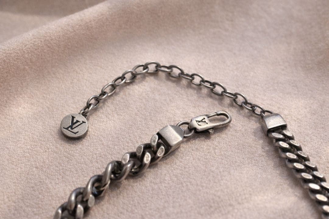 【現行モデル】LOUIS VUITTON LV クラブ チェーン ネックレス
