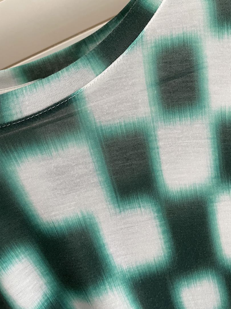 まみむめもDRIES VAN NOTEN M 半袖Tシャツ グリーン系