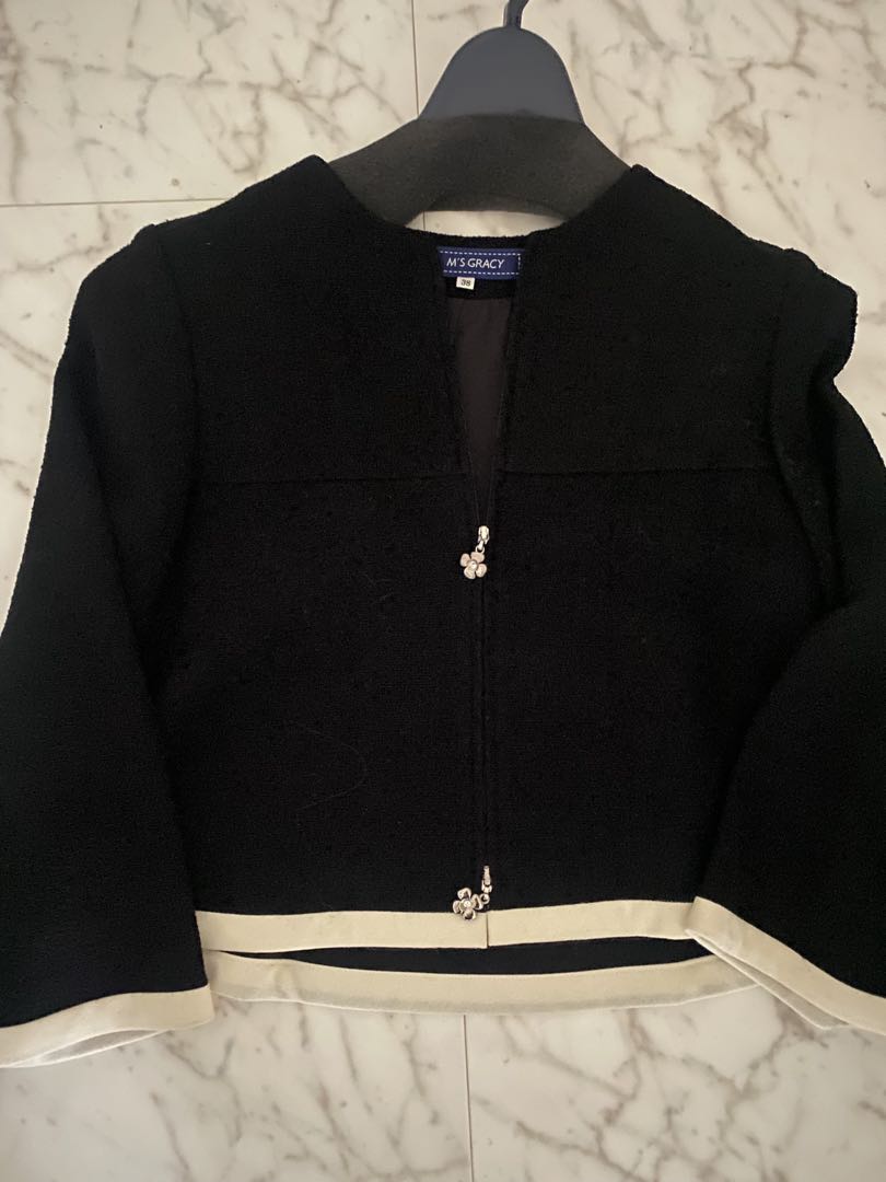 M'S GRACY ネイビーのひざ丈スカート&ジャケットセットアップ 38