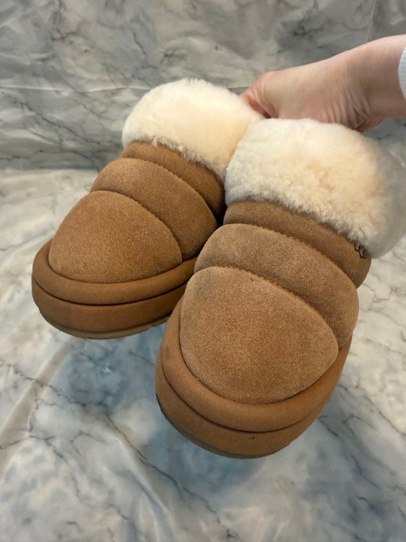 《美品》UGG Tazzlita 21cm
