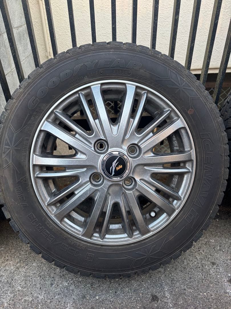 軽自動車　タイヤホイールセット　スタッドレス