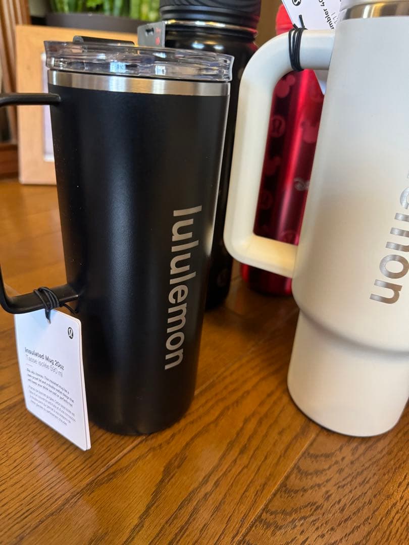 カナダLululemon Insulated Tumbler 40oz ブラック
