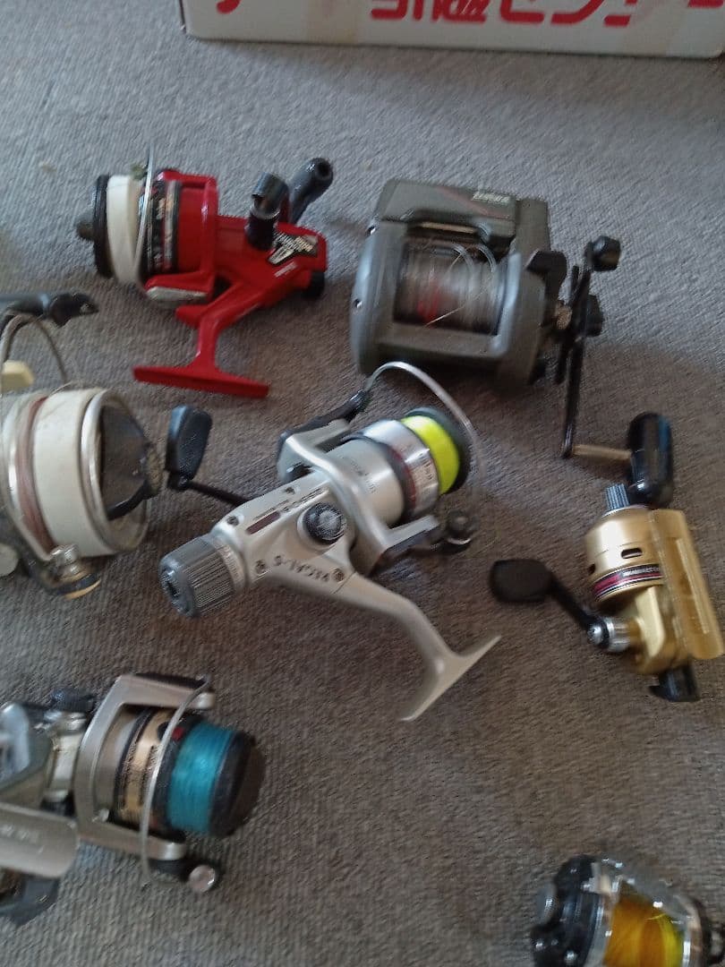 し*す様 DAIWA　リール　 多数のデザイン　27個