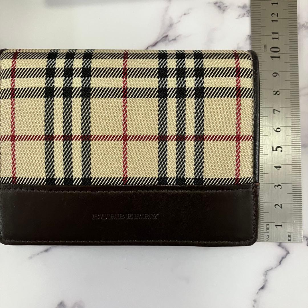 すっぴぃですBURBERRY チェック柄 二つ折り財布