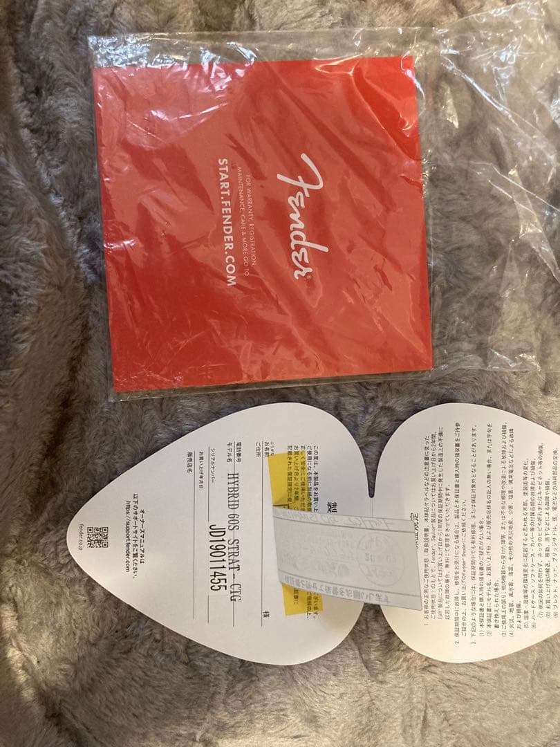 ギター Fender Hybrid 60s Stratocaster RW MIJ