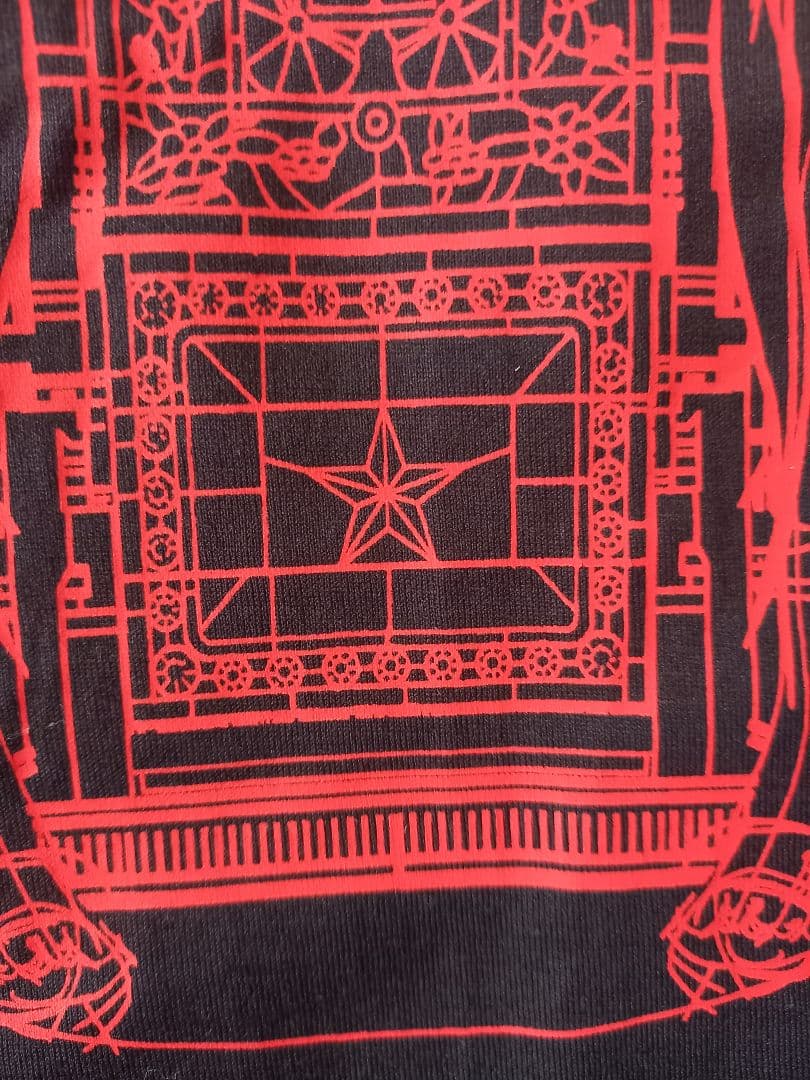 t*★様 GIVENCHY☆リカルドティッシ☆赤グラフィック☆レアTシャツ新品未