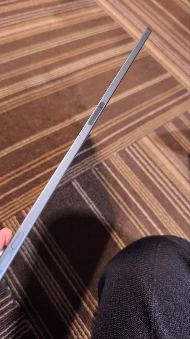 iPad Pro12.9インチ 128GB 第4世代　カバー、キーボード付き