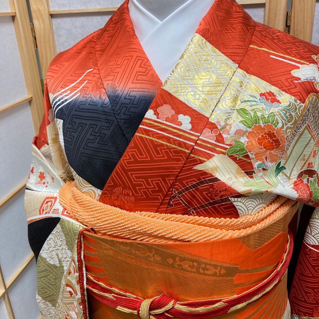 ［9171］振袖 4点セット 駒刺繍 成人式 卒業式 正絹 着物 袷 赤 晴れ着