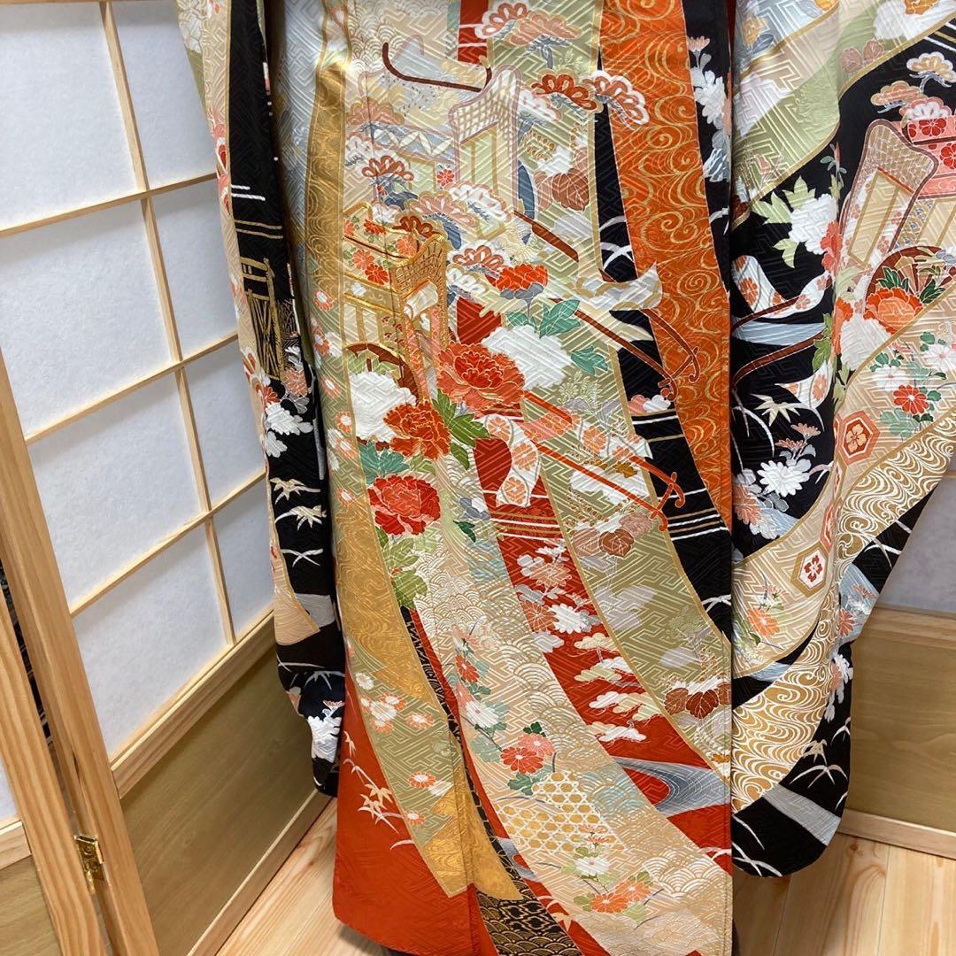［9171］振袖 4点セット 駒刺繍 成人式 卒業式 正絹 着物 袷 赤 晴れ着