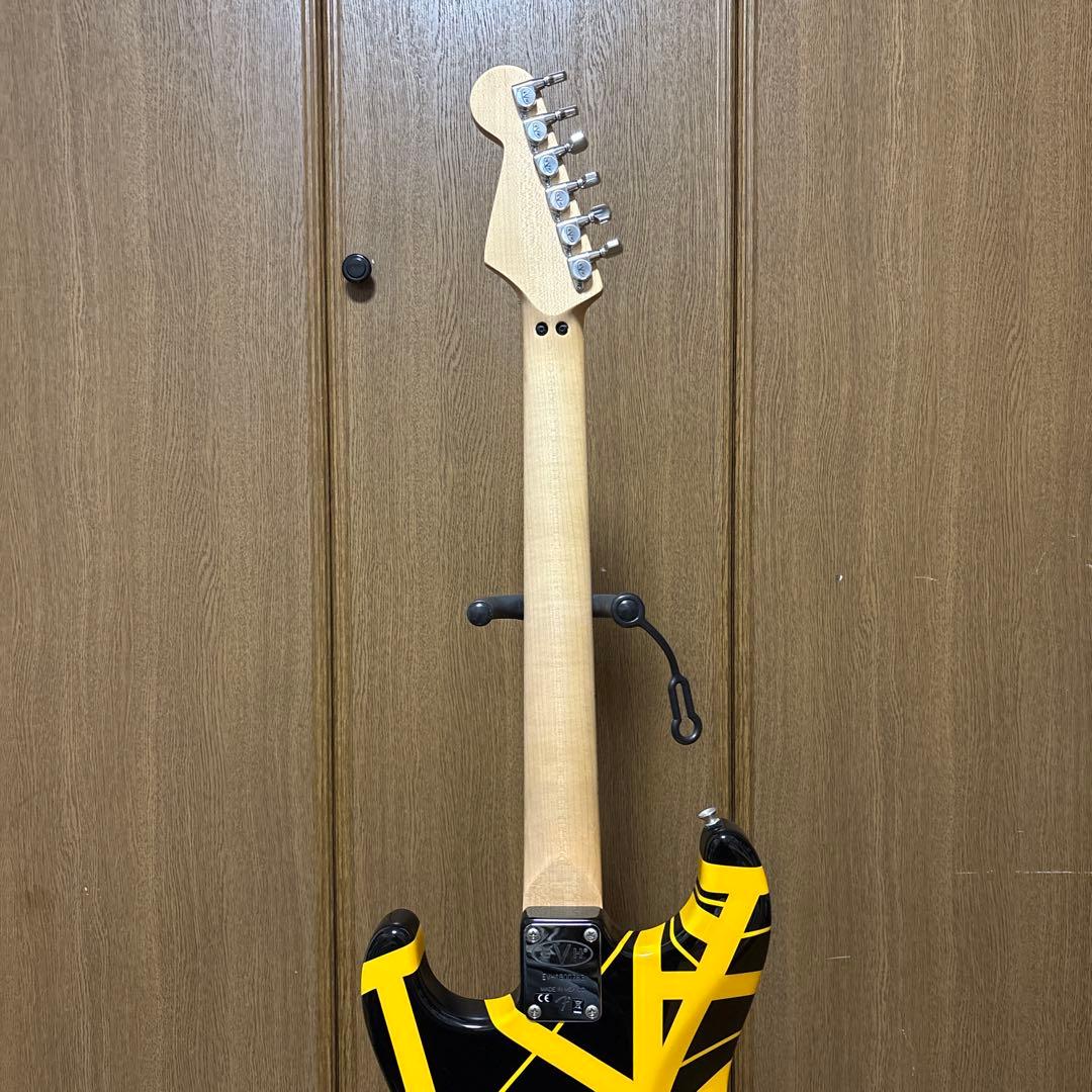 EVH ストラトキャスタータイプ バンブルビー フレイムネック正規品