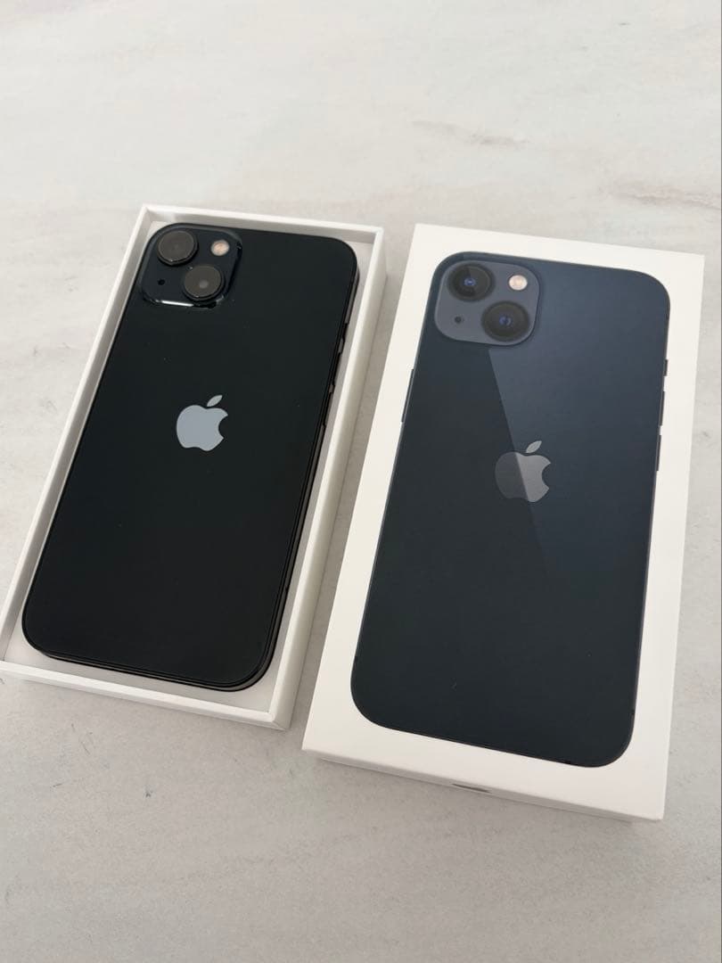 iPhone13 ミッドナイト　256GB