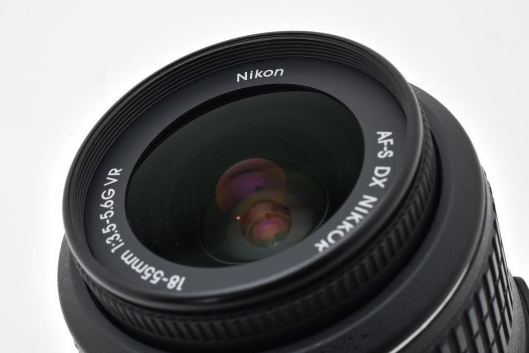 美品✨ショット数8847回!自撮OK＆スマホ転送セット★Nikon D5000