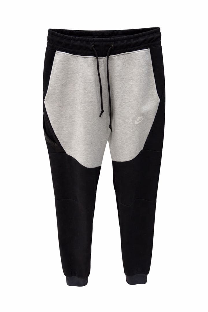Nike テックフリース　ブラックグレー