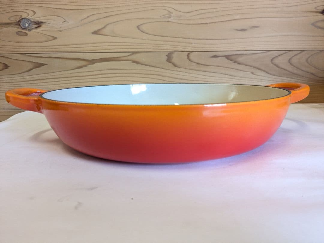 【未使用】ル・クルーゼ　Le Creuset　オレンジ　キャセロール　26cm