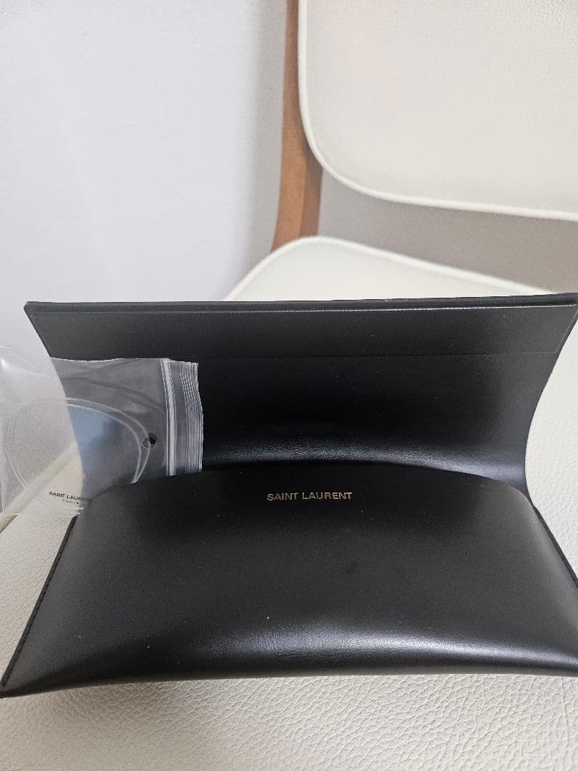サンローラン ysl ブラック キャットアイ サングラス