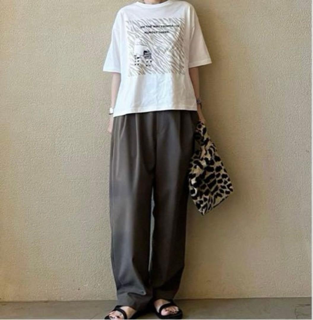 【ジャーナルスタンダードラックス】　表参道店限定Tシャツ