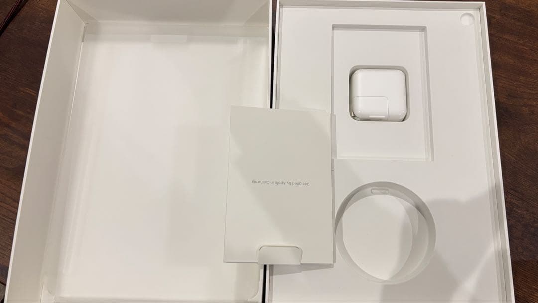 iPad Pro (10.5インチ) シルバー 64GB 本体 整備済品