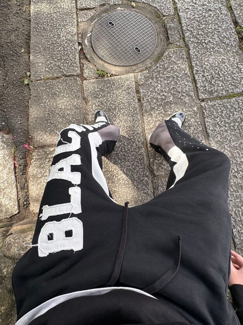BLACK STAR フレアスウェットパンツ