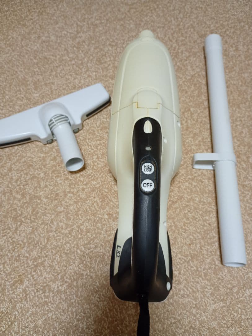 makita マキタ 充電式クリーナ CL182FD