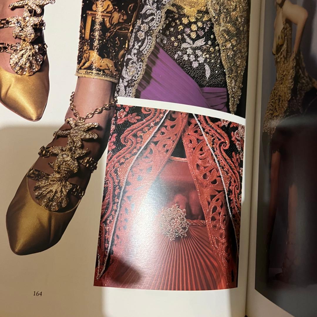 VERSACE signatures 洋書 ヴェルサーチ ベルサーチ