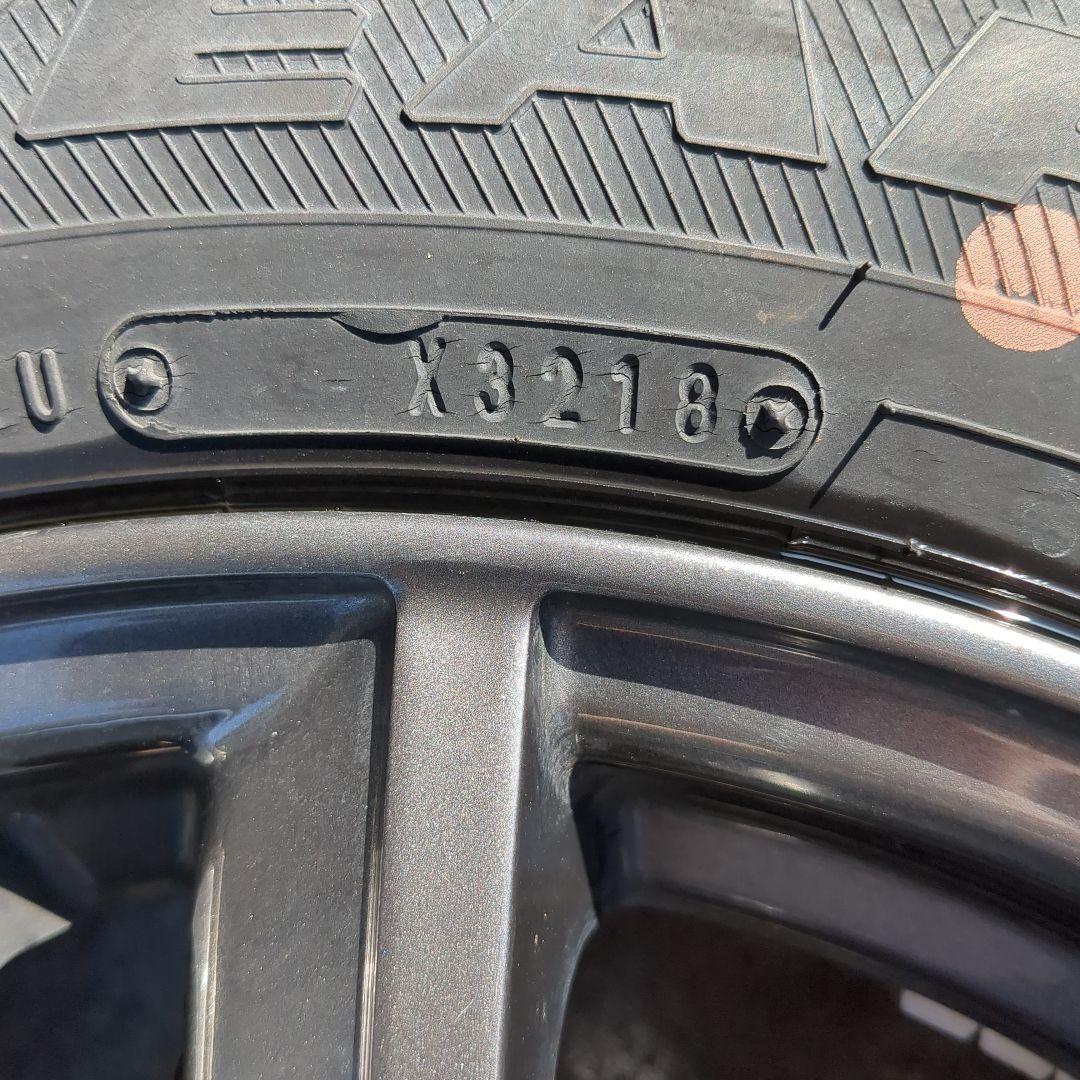 GOODYEAR スタッドレスタイヤ 15インチ グレー