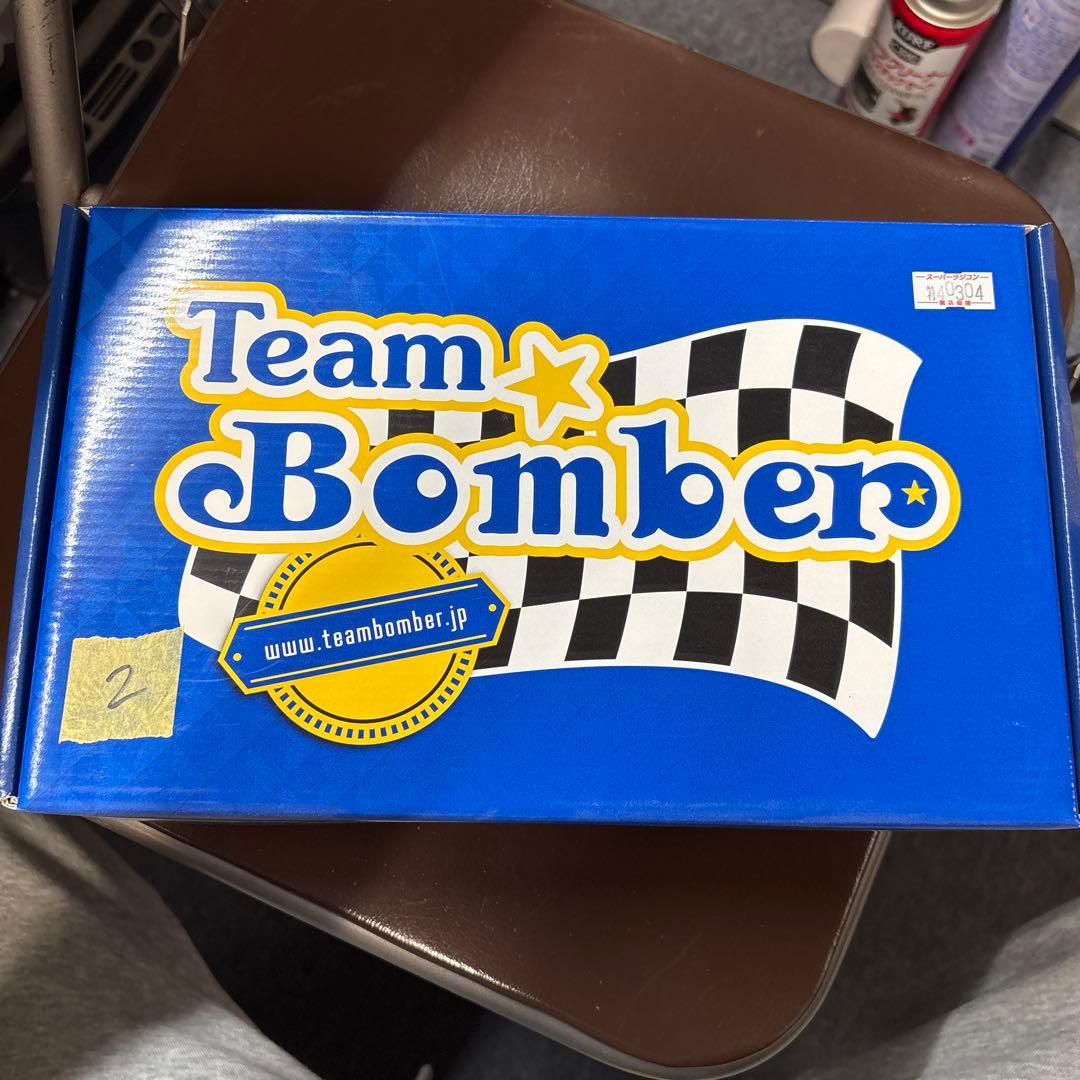 ベ*ン様 Team Bomber TB-AK12X 1/12スケール