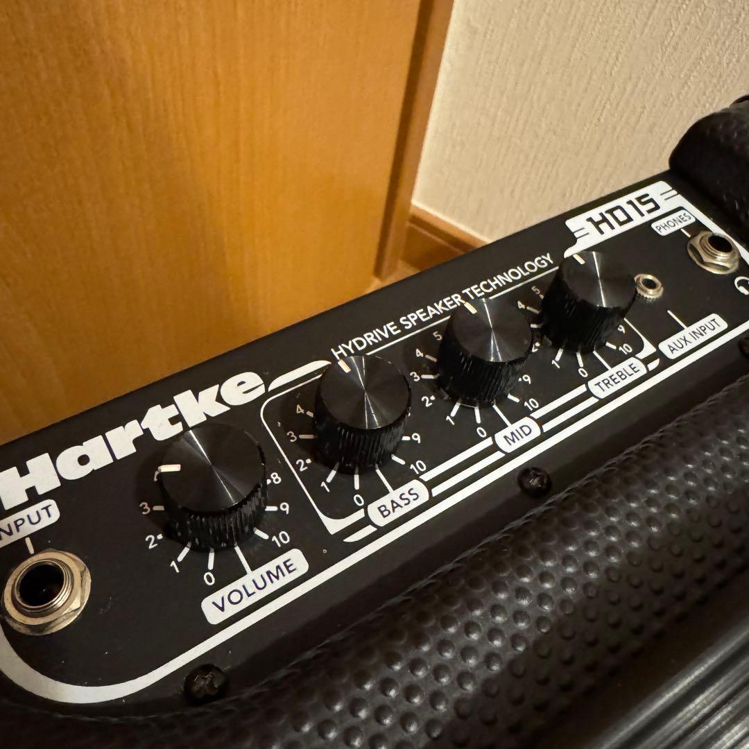 Hartke HD15 ベース用コンボアンプ