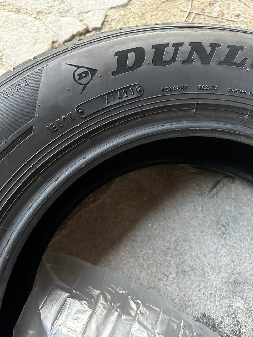 DUNLOP 195/65R15 タイヤ 4本セット