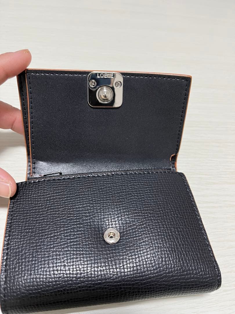 LOEWE三つ折財布♡ブラック♡