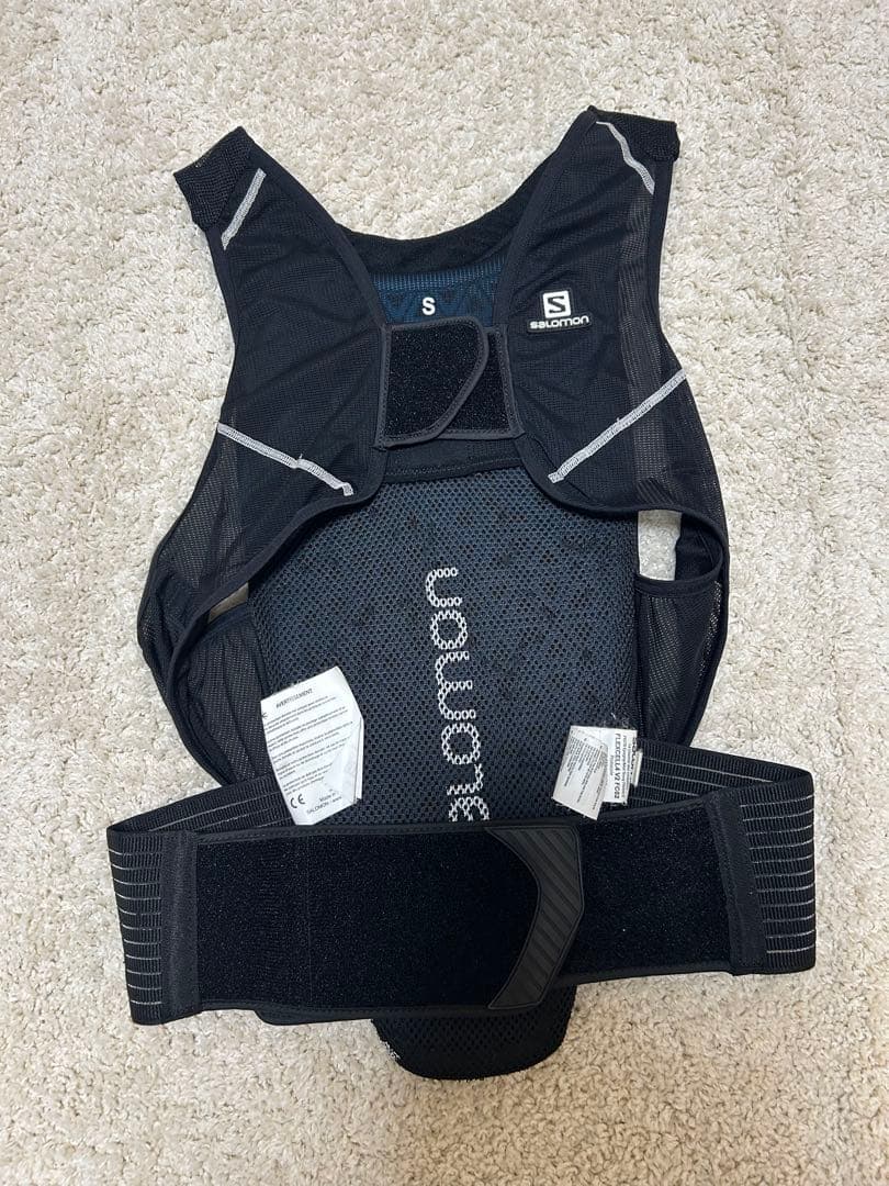 11/24まで値引き！Salomon バックプロテクター　MENS Sサイズ