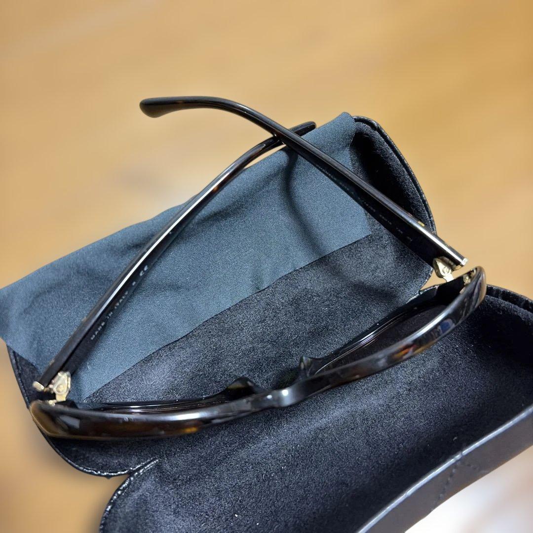 CHANEL ラージフレーム サングラス