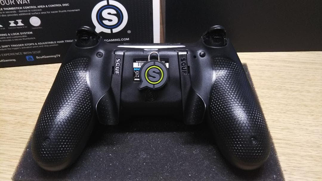 新品 最新グリップ・パドル搭載 SCUF スカフ インフィニティ 4PS PRO