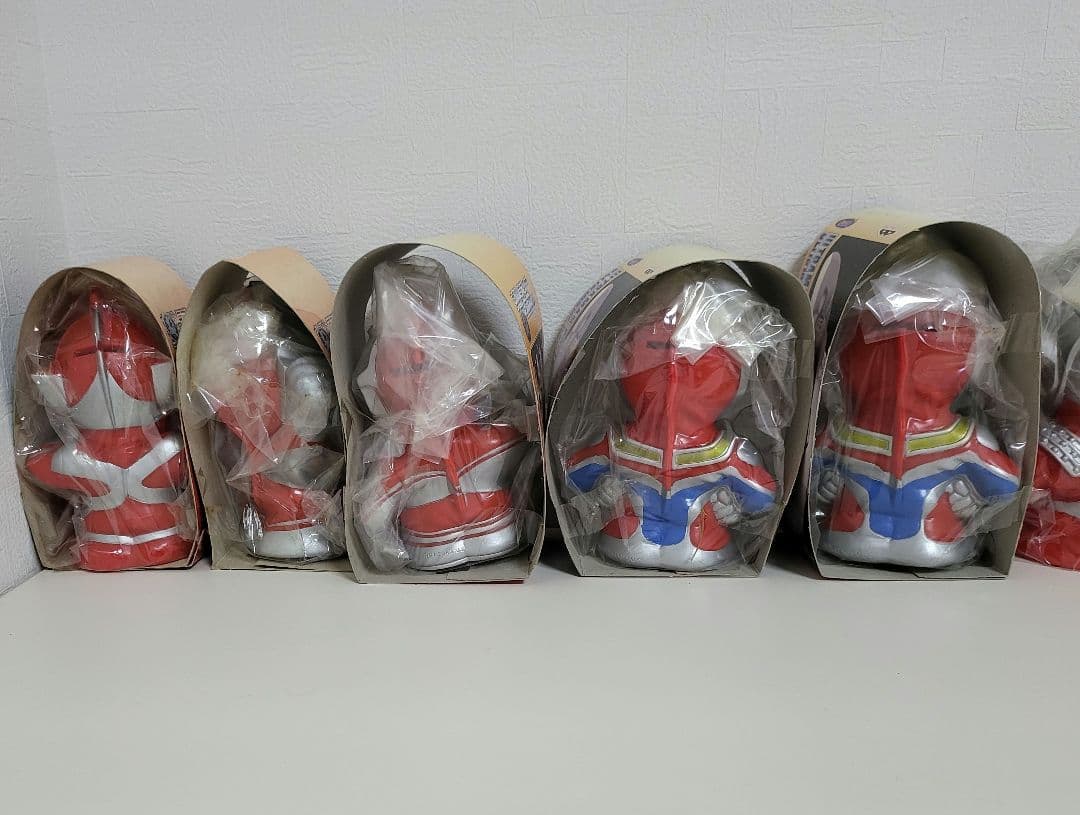 【レア物】11個セット ウルトラマン　ソフビ　貯金箱
