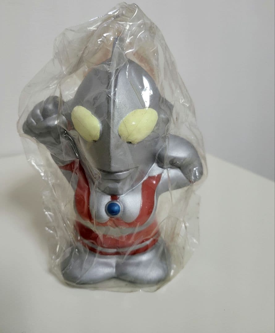 【レア物】11個セット ウルトラマン　ソフビ　貯金箱