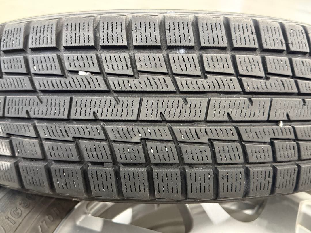 ハスラー　スタッドレスタイヤ　ホイールセット　165/70R14