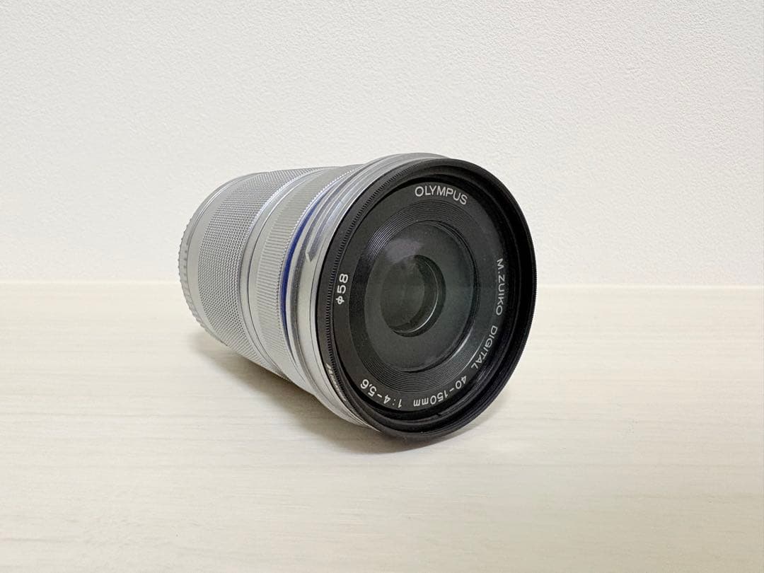 OLYMPUS PEN E-PL8 ミラーレス一眼 本体