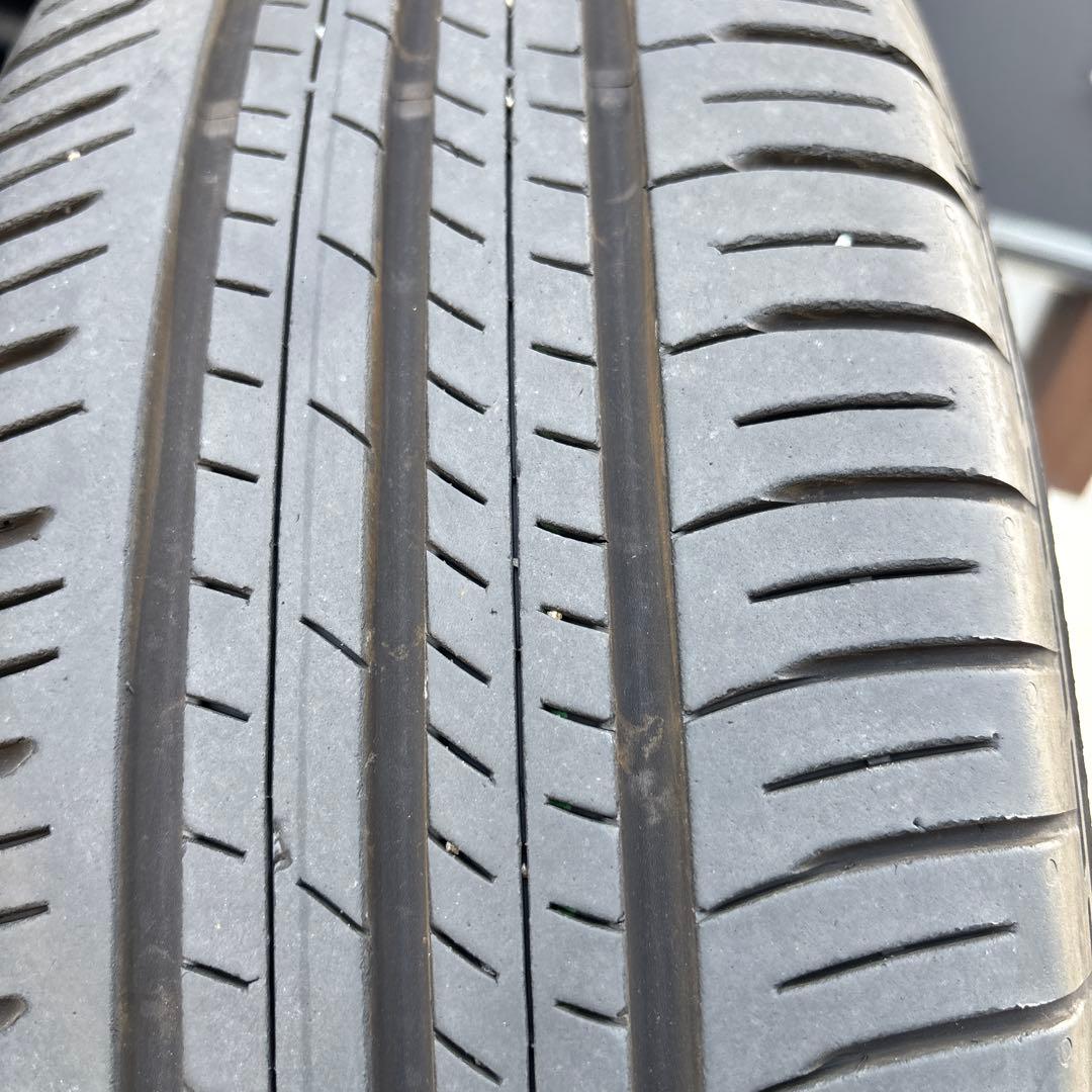 トム　タイヤのみ4本　185/65R15 ダンロップ　シエンタ等