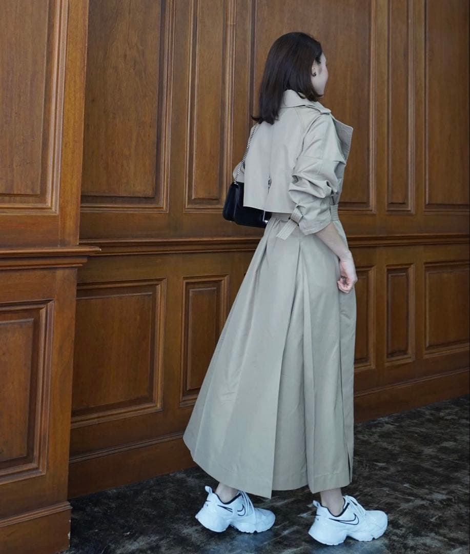 （laubeblanc） Belted Flare Trench coat