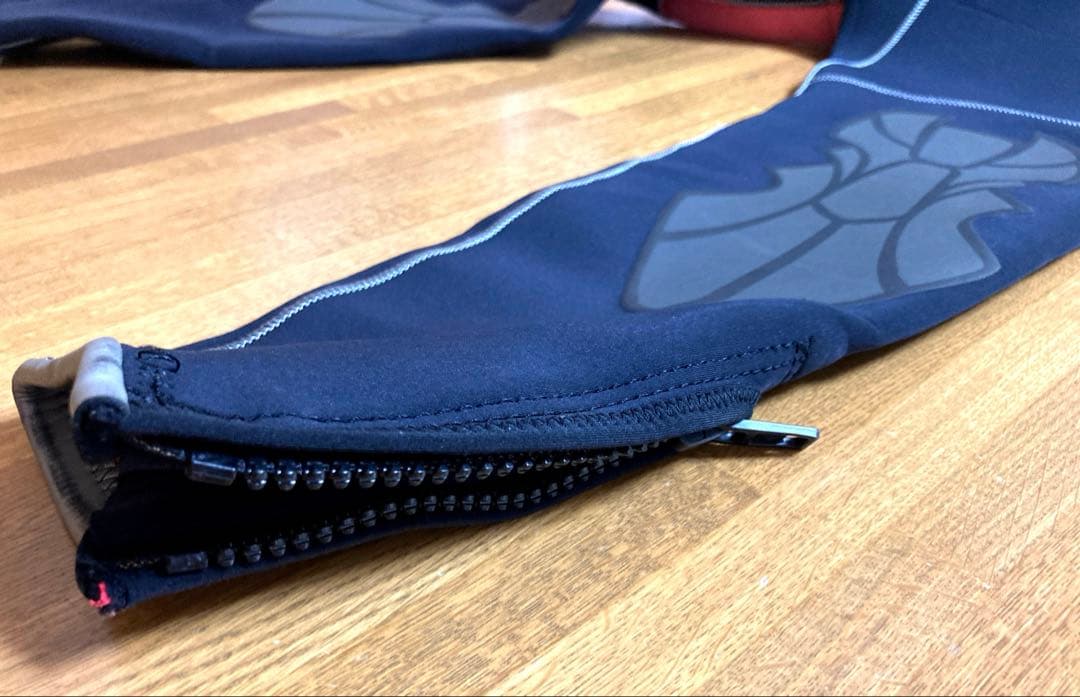 SCUBAPRO ダイビング用ウェットスーツ ５ミリ女性用Ｌ 程度上美品