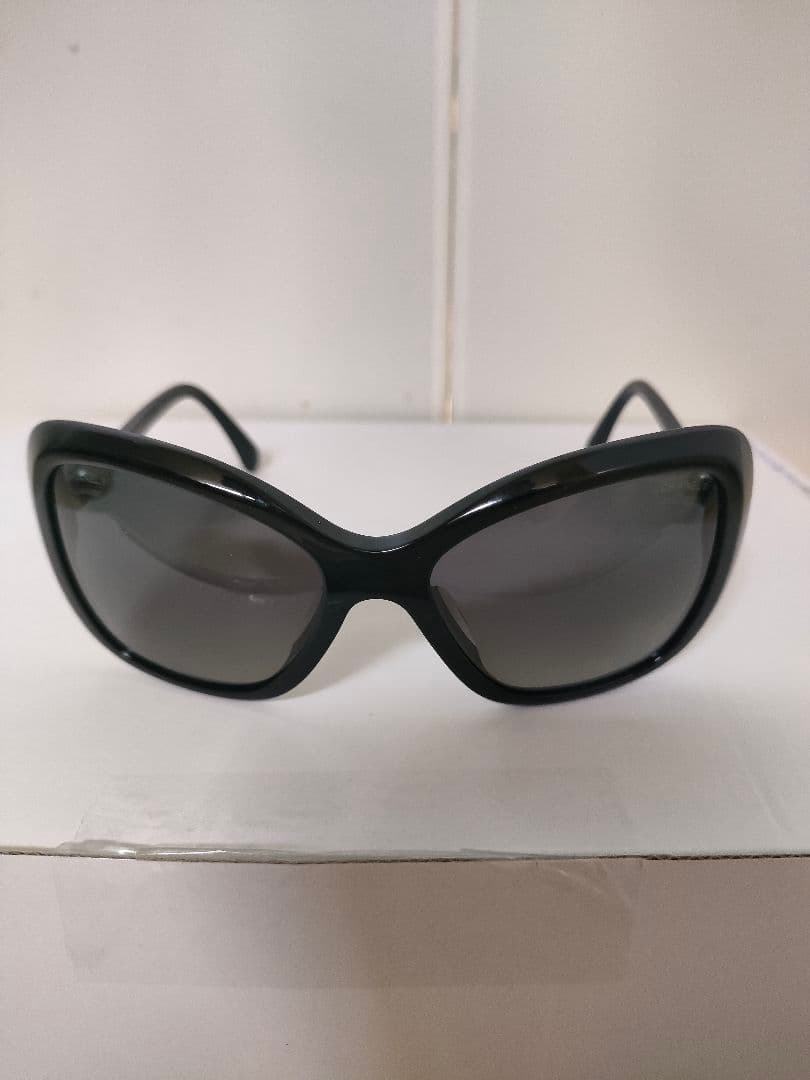 最終価格 CHANEL パール装飾 ブラックサングラス