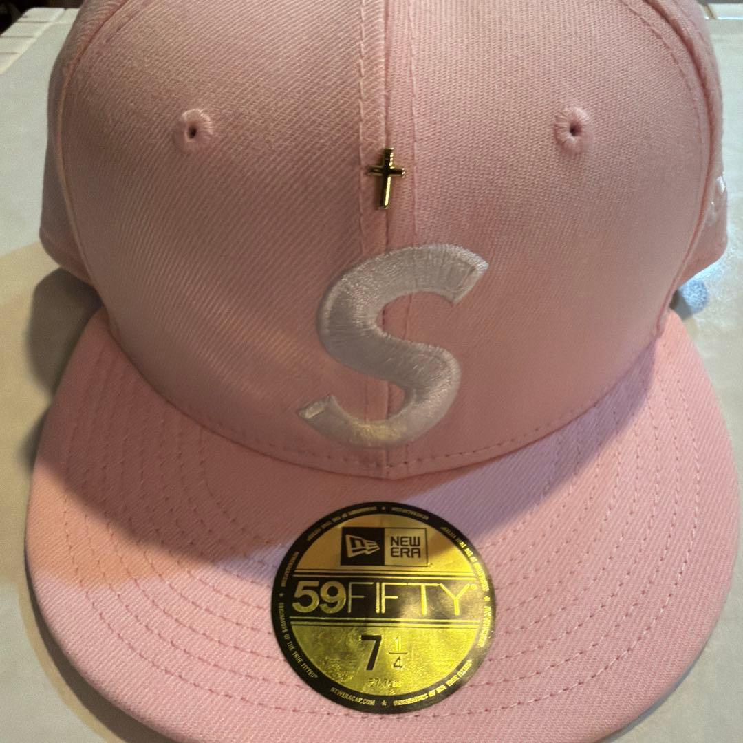 supreme NEWERA キャップ