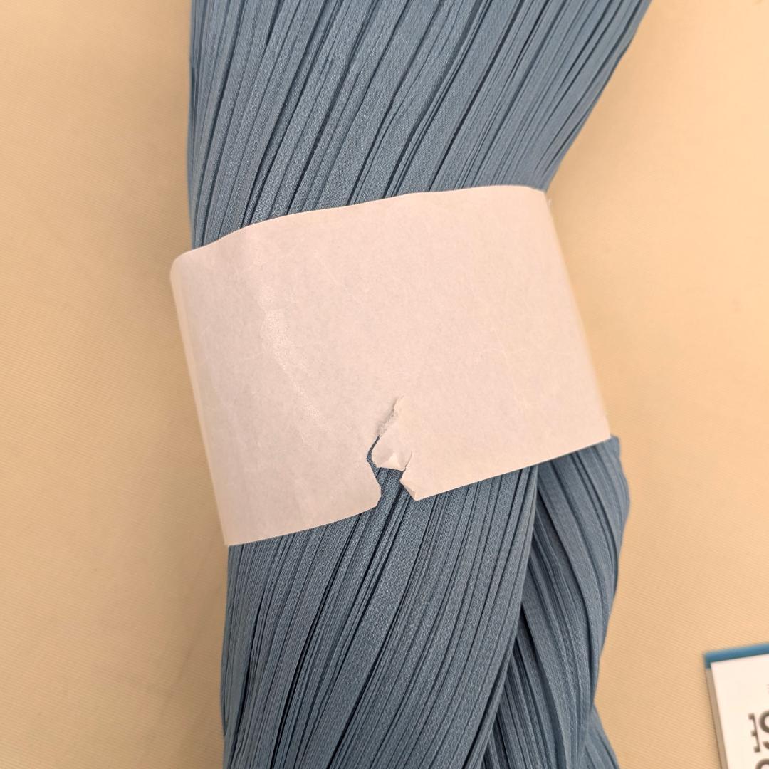 裏山！プリーツプリーズのロングカーディガン　タグ付き未使用品です。