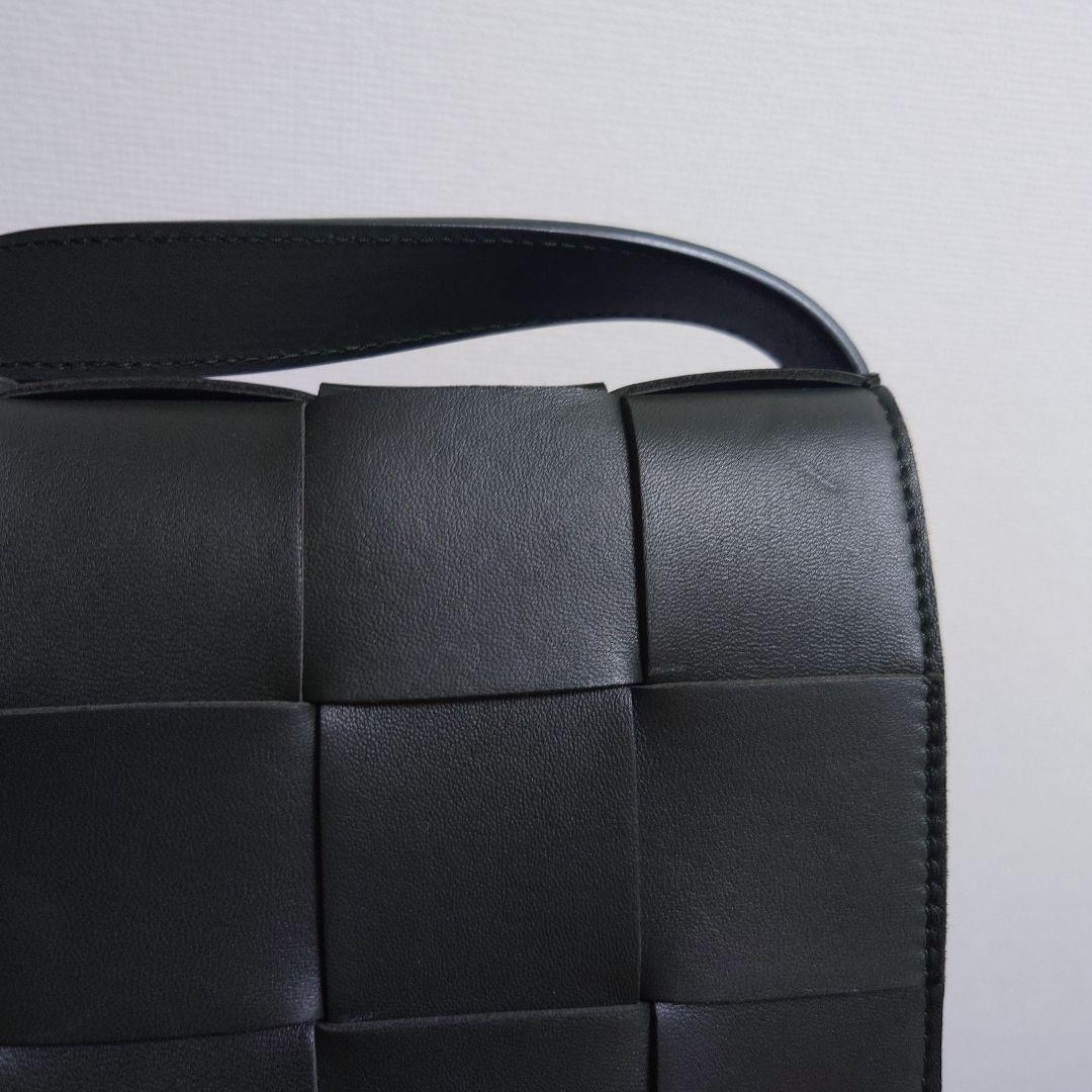 BOTTEGA ショルダーバッグ カーキ レザー