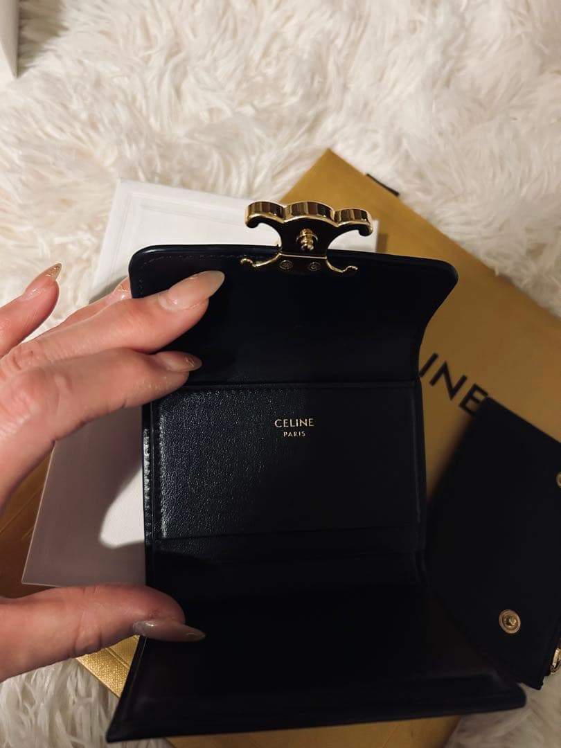 CELINE トリオブラック 三つ折り財布