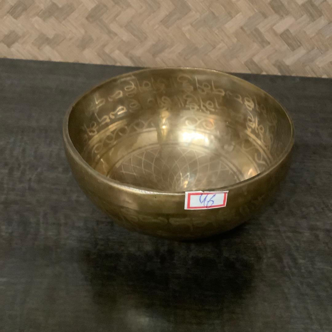 Hiro　no46 チベット産 シンギングボウル　新品　16.3cm 花