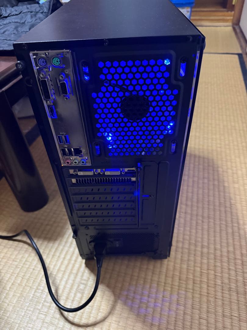 【最終値下げ】青色3連ファン自作デスクトップPC ゲーミングゲーム office