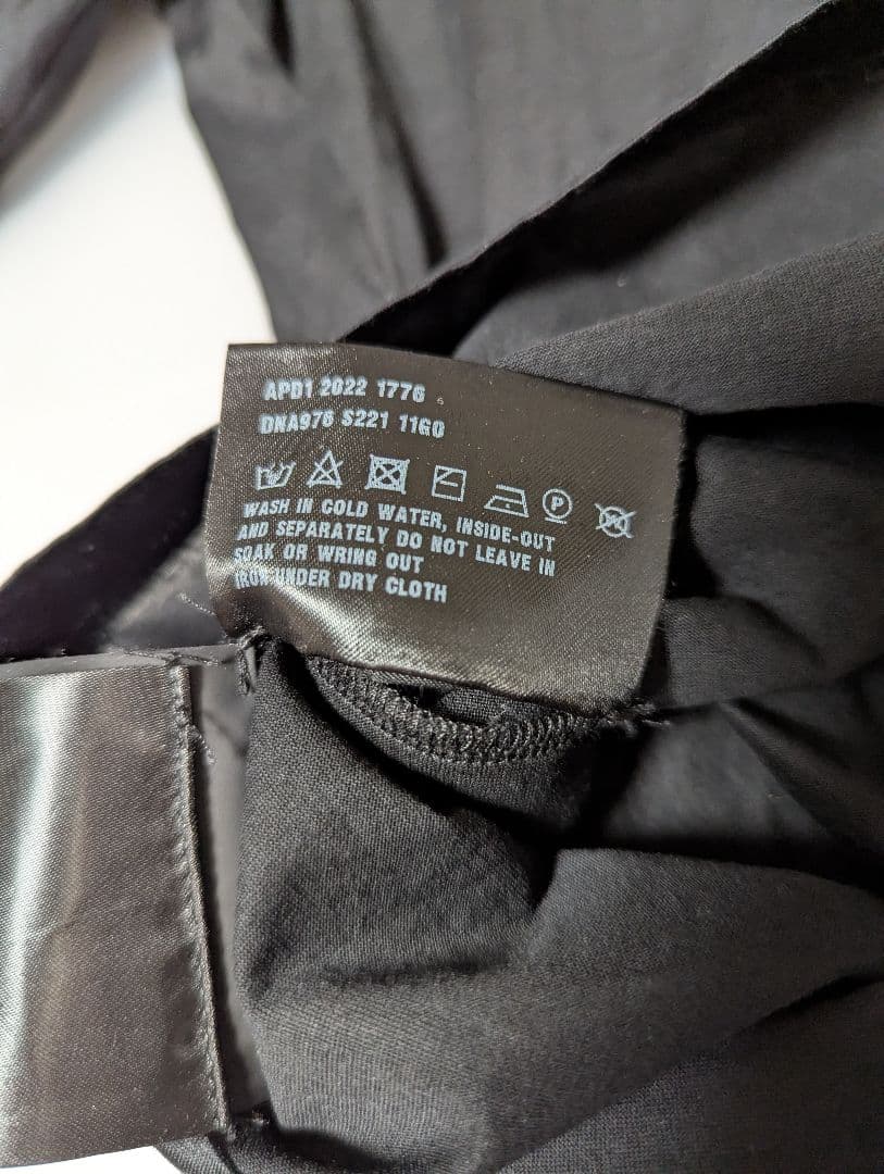 PRADA ブラック Tシャツ 専用です。